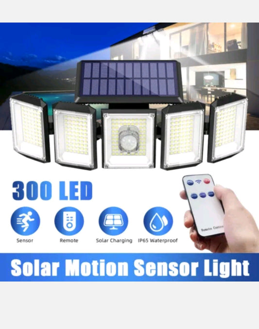 300 LED 5-Head Solar Motion Sensor Light Outdoor Garden Wall Security Flood Lamp