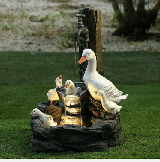 Ducks Family Bathing Garden Statue Decoration, Animal Garden Statue