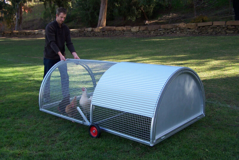 METAL CHICKEN COOP ALUMINIUM POULTRY HOUSE TRACTOR - ROYAL ROOSTER CHICKEN ROLL